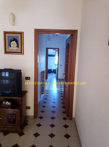  id.4963190