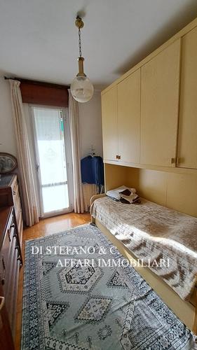  id.5195759